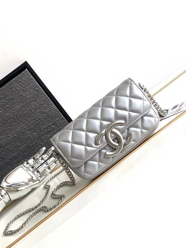  Sleek Bags, Perfect PricesStylish Bags For Fashion Bloggers CNL - Zynteeq - 236
