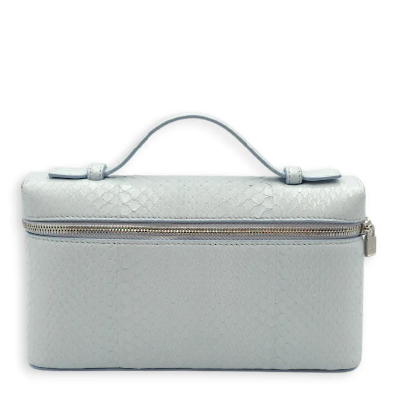 Chic Shoulder Bags At Promotional RatesSpring Offer Extra Pocket L19 Light Blue Belle Crossbody Bag in Python Leather, Silver hardware Chic Shoulder Bags At Promotional RatesSpring Offer Extra Pocket L19 Light Blue Belle Crossbody Bag in Python Leather, Silver hardware