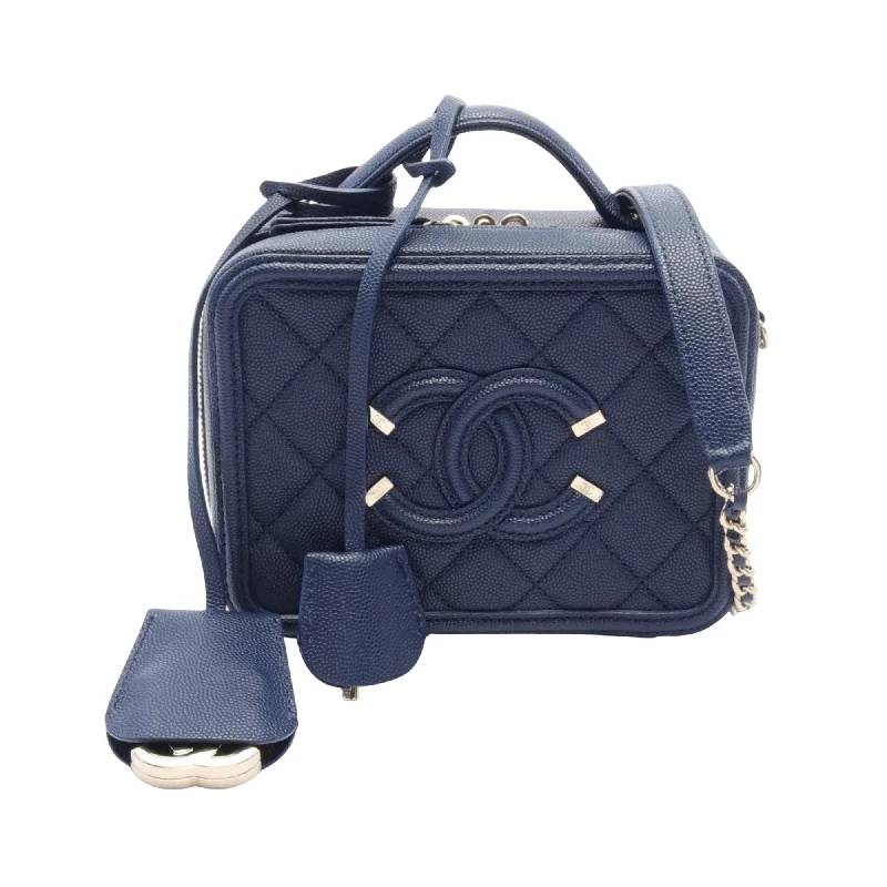 Chanel Cc Filigree  Leather Shoulder Bag (Pre-Owned)