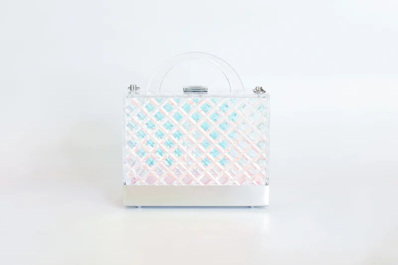 DIAMOND CLUTCH in Iridescent/Silver